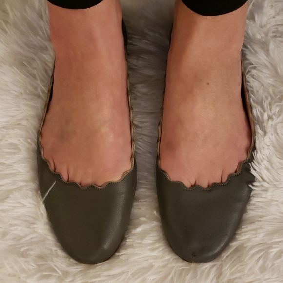 😊Chloe Lauren Sheepskin Leather Flats In Gray😊 - Picture 1 of 10